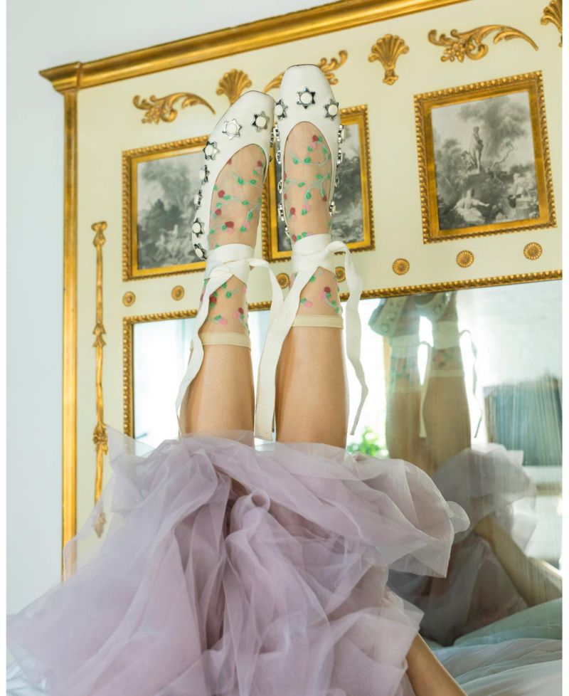 Women's Sheer Rosettes Sock