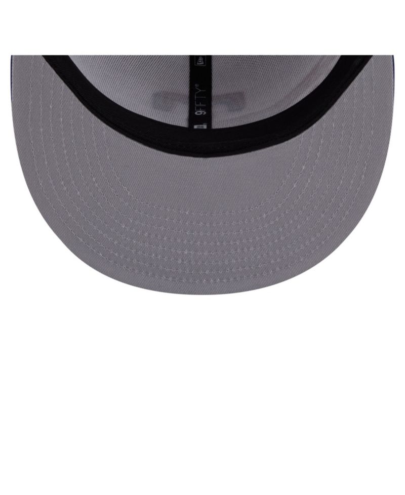 Men's White Texas Rangers Swept 9FIFTY Snapback Hat