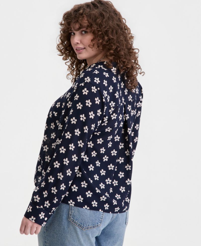 Women's Cropped Button-Down Crepe Shirt