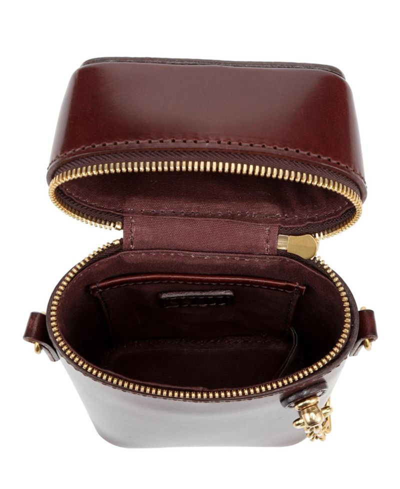 Oranda Slim Crossbody