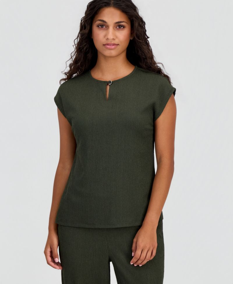 Petite Keyhole Neck Top