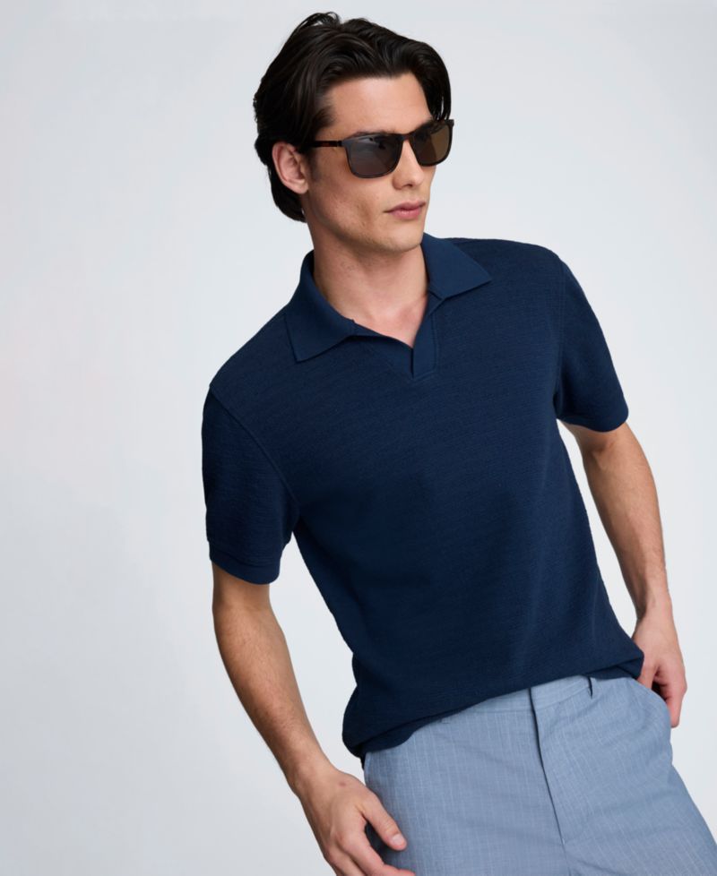 Men's Short-Sleeve Point Collar Shirt