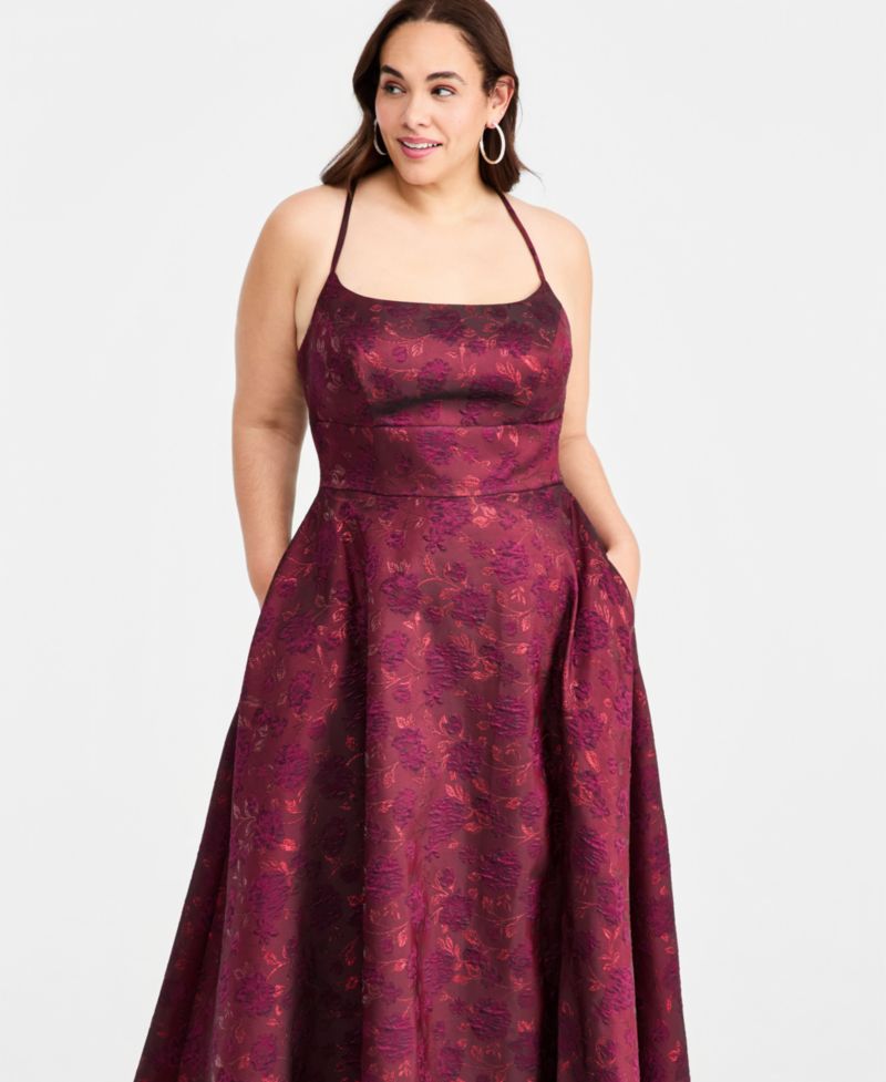 Trendy Plus Size Scoop-Neck Jacquard Gown