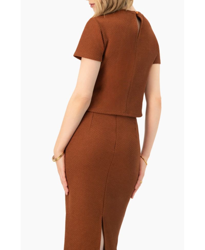 Women's Textured Knit Short Sleeve Top