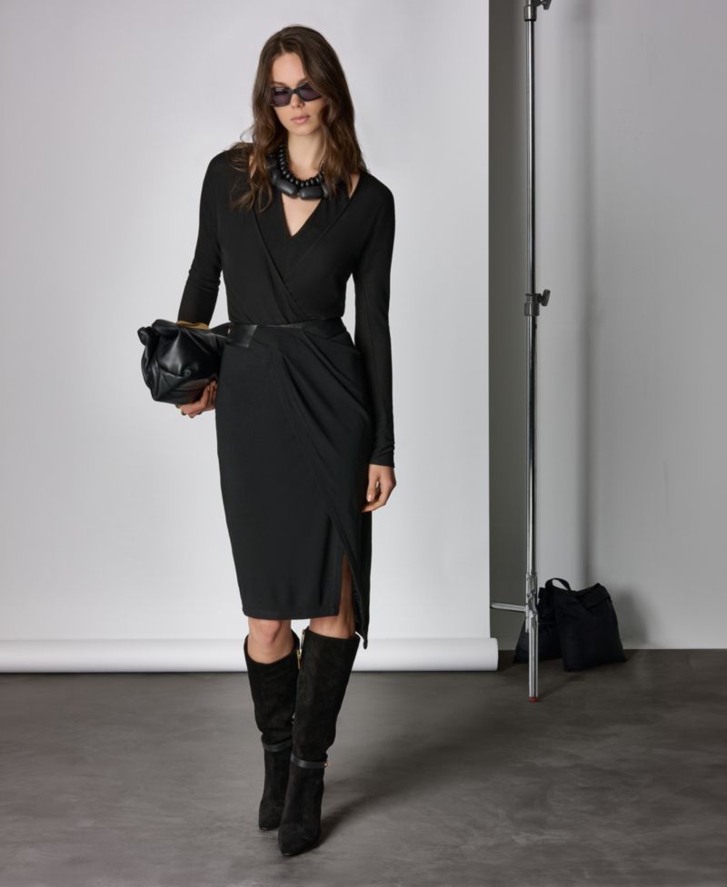 Women's Long-Sleeve V-Neck Sheen Ponte Bodysuit