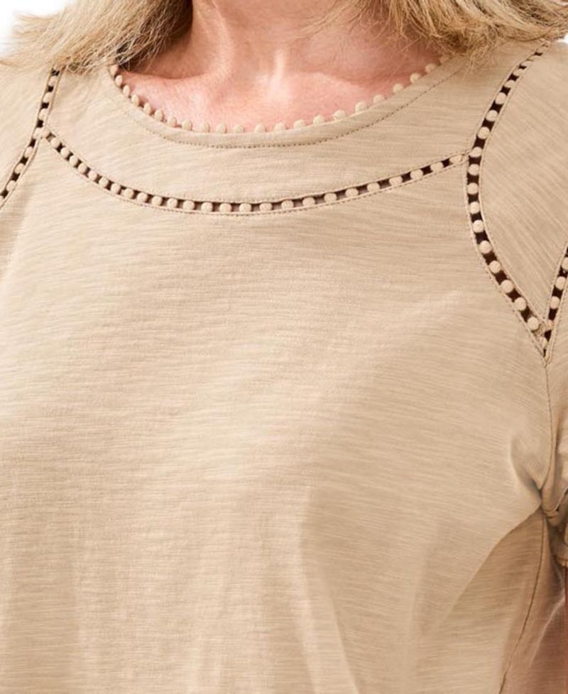 Women's Lace Detail Short-Sleeve Top