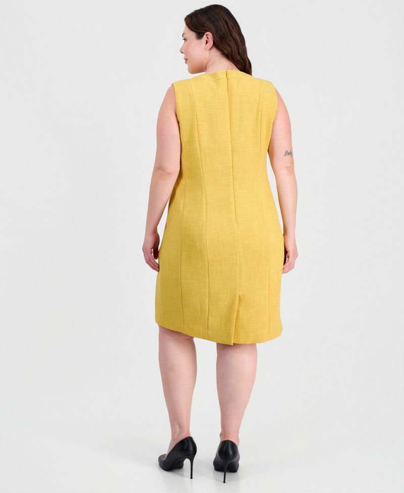 Plus Size Sleeveless Sheath Dress
