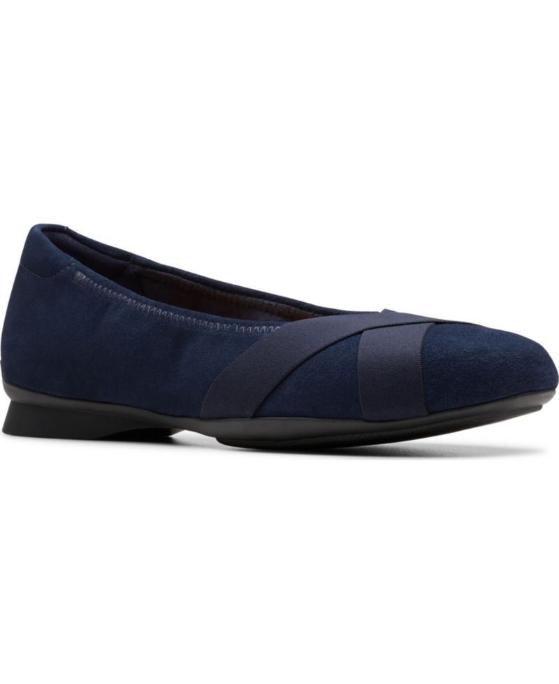 Women's Jazmynn Gem Round Toe Flats