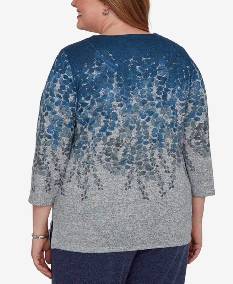 Plus Size Falling Leaves Pocket Knit Top