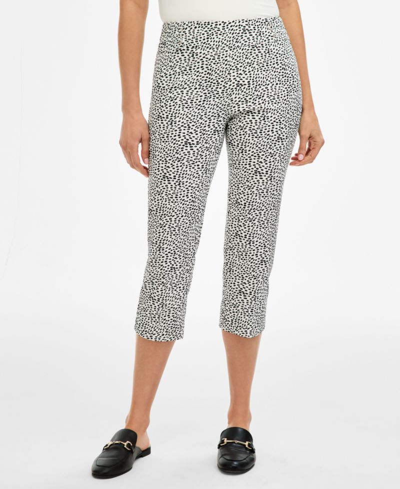 Women's Printed Pull-On Capri Pants
