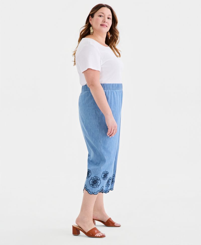 Plus Size Cotton Chambray Embroidered-Hem Capri Pants