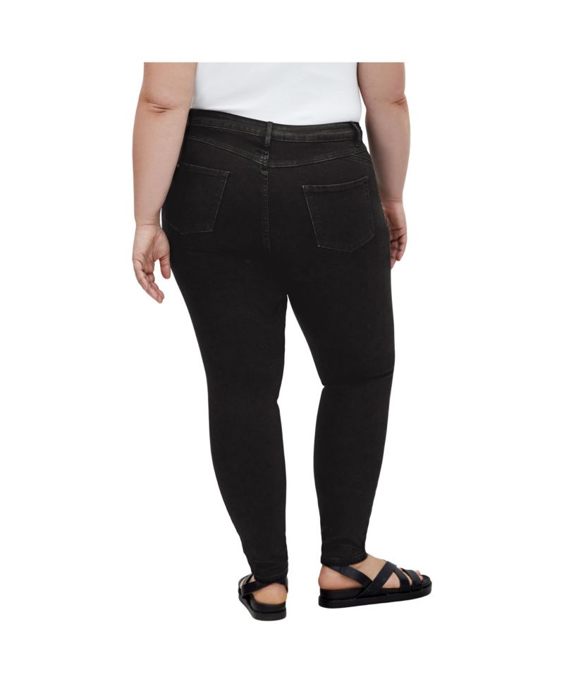 Plus Size Harley Nola Jean