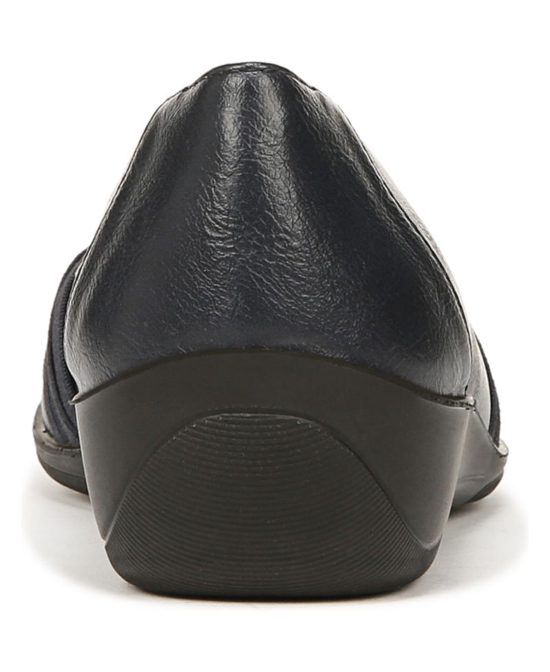 Women's Incredible 2 Slip On Ballet Flats