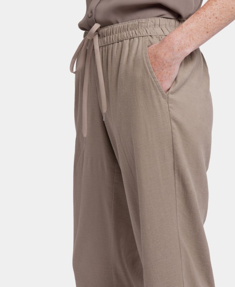 Petite Relaxed Drawstring Pull-On Pants