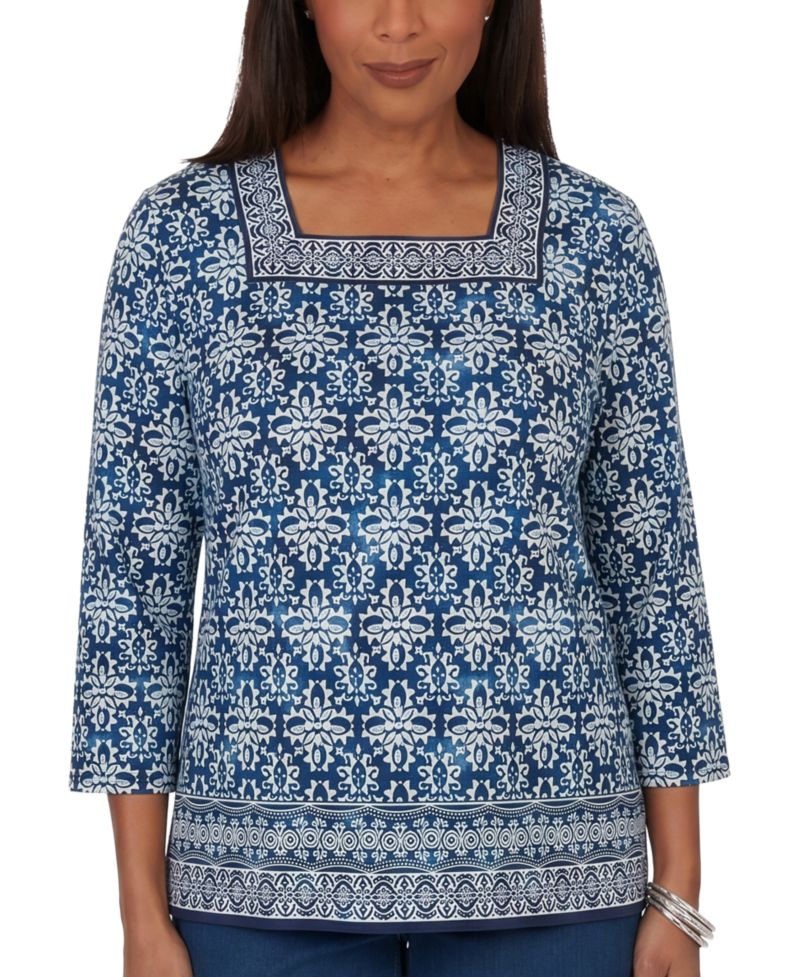 Women's Batik Square Neck 3/4 Sleeve Top