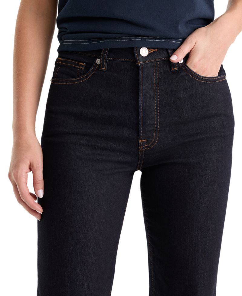 Petite True Straight High-Waisted Jeans