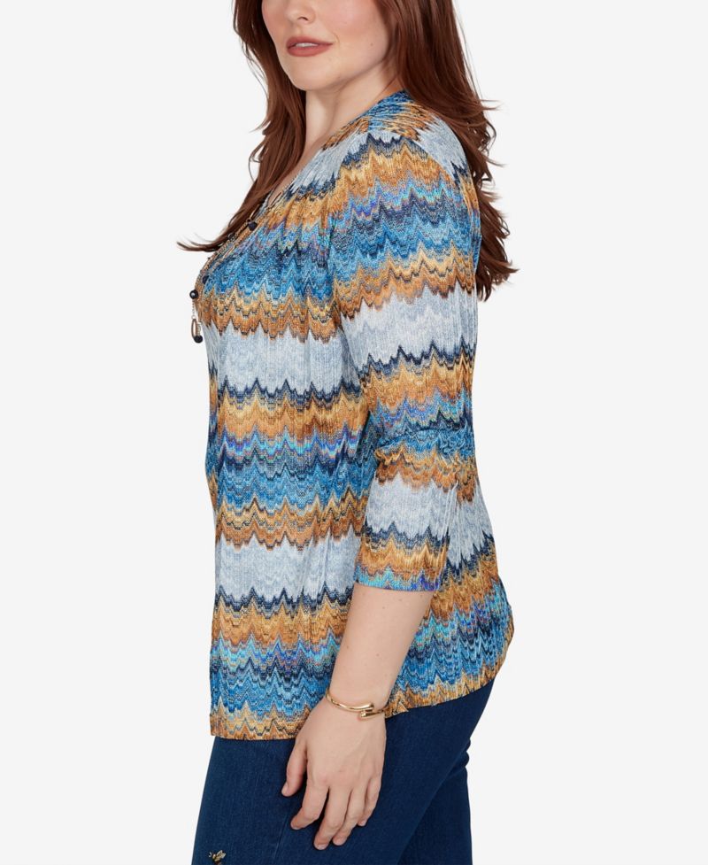 Women's Shawl-Collar 3/4-Sleeve Top