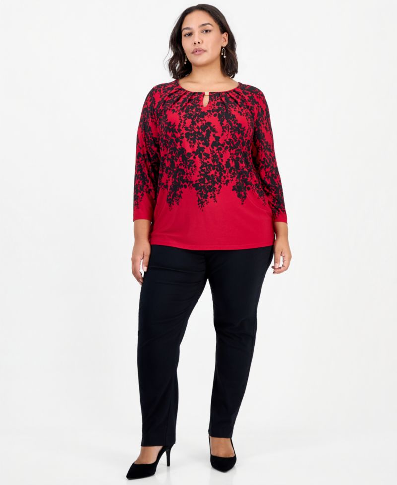 Plus Size 3/4-Sleeve Floral Keyhole Blouse