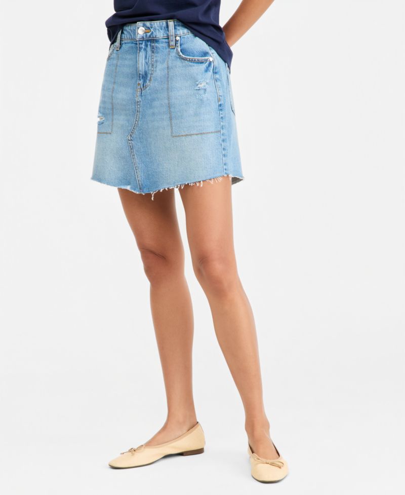 Women's Mid-Rise Raw-Edge-Hem Mini Denim Skirt