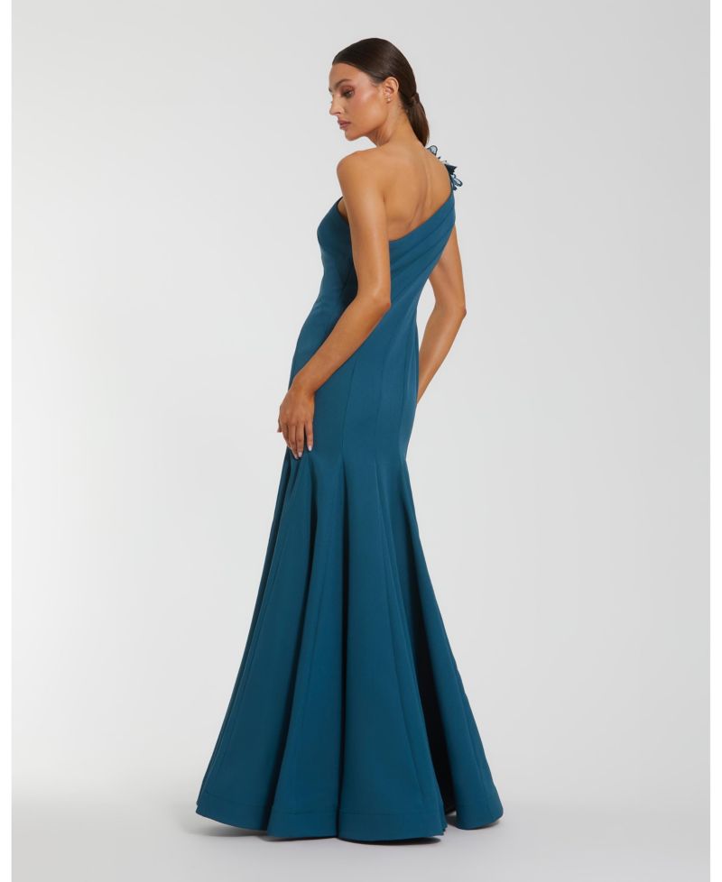 Women's 3D Flower Details With Crepe One Shoulder Evening Gown