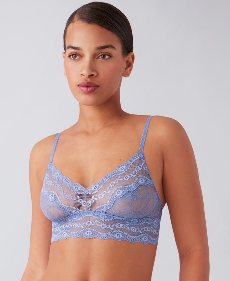 b.tempt'd Women's by Wacoal Lace Kiss Bralette 910182