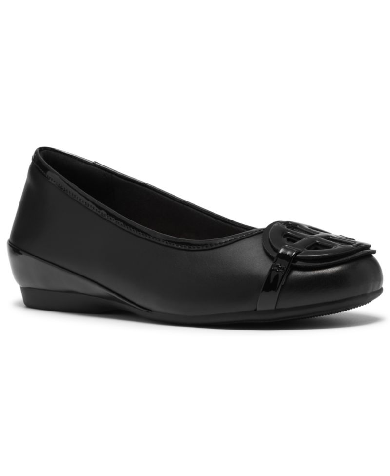 Women's Cathrynn Luna Slip-On Flats