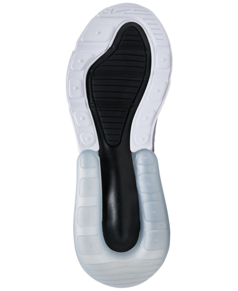 Женские повседневные кроссовки Air Max 270 от Finish Line
