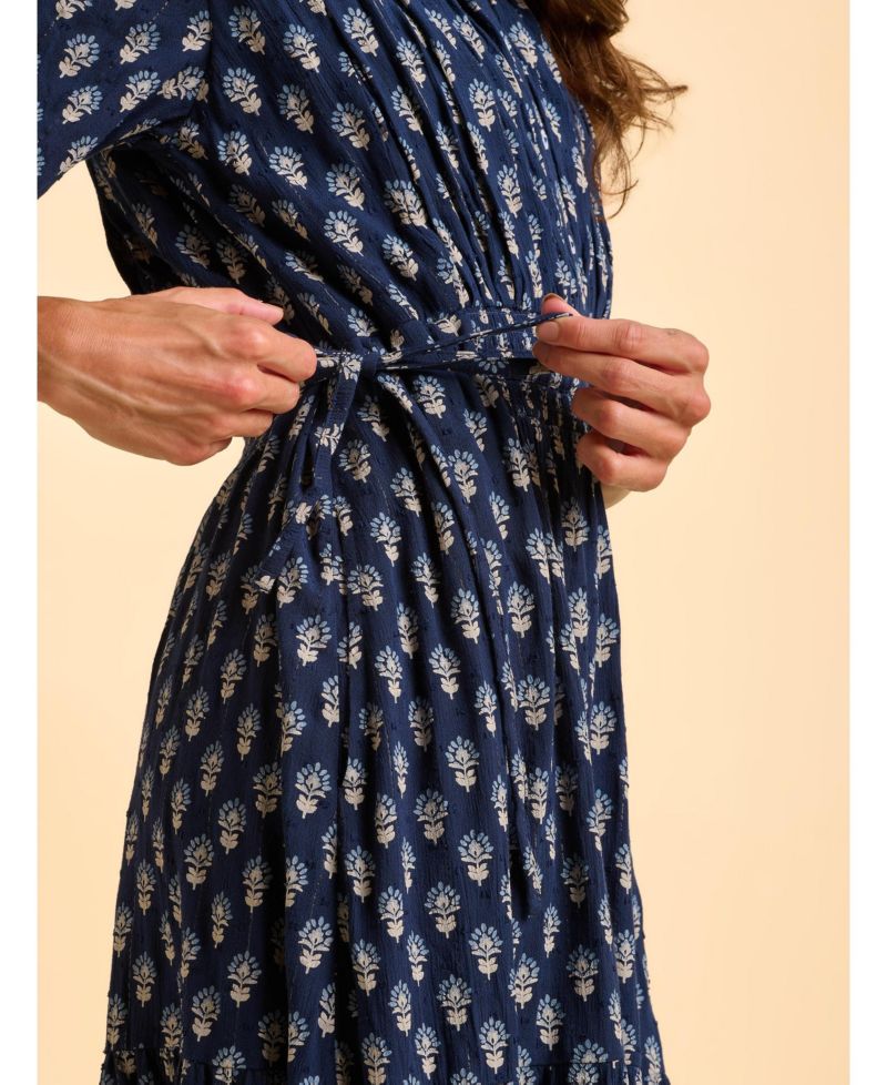 Women's Alpine 3/4 Sleeve Drawstring Waist Dress