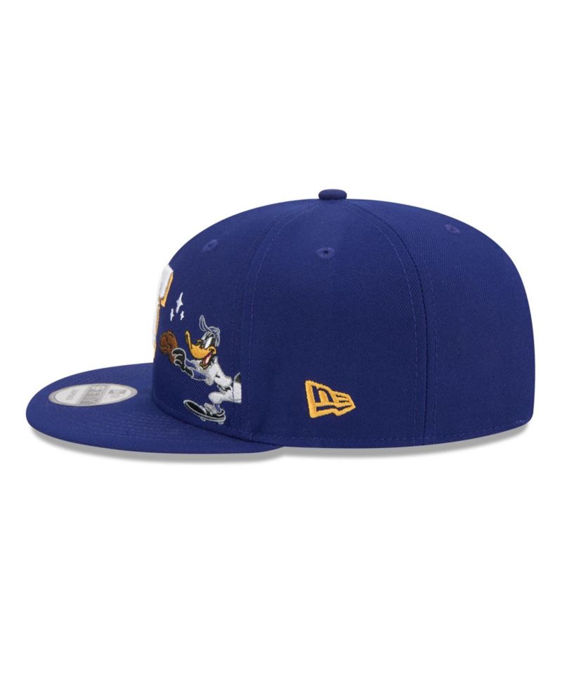 Men's Royal Texas Rangers Looney Tunes Daffy Duck 9FIFTY Snapback Hat