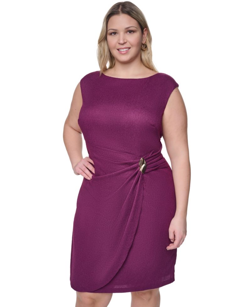 Plus Size Short-Sleeve Boat Neck Dress
