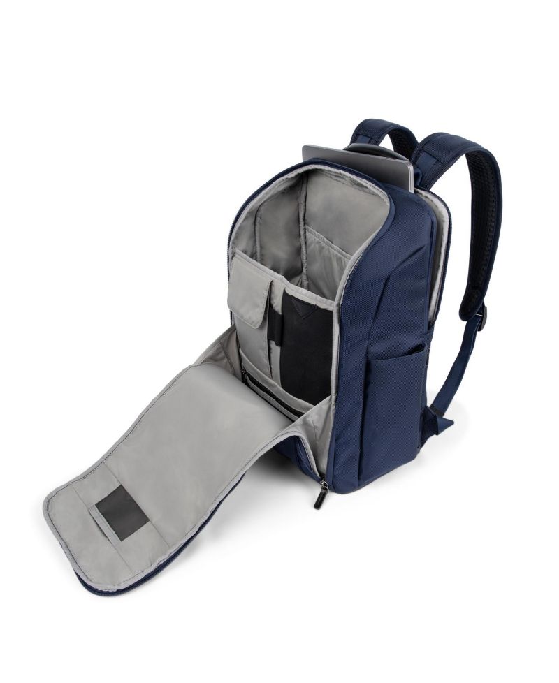 Crew Executive Choice 3 Slim Backpack