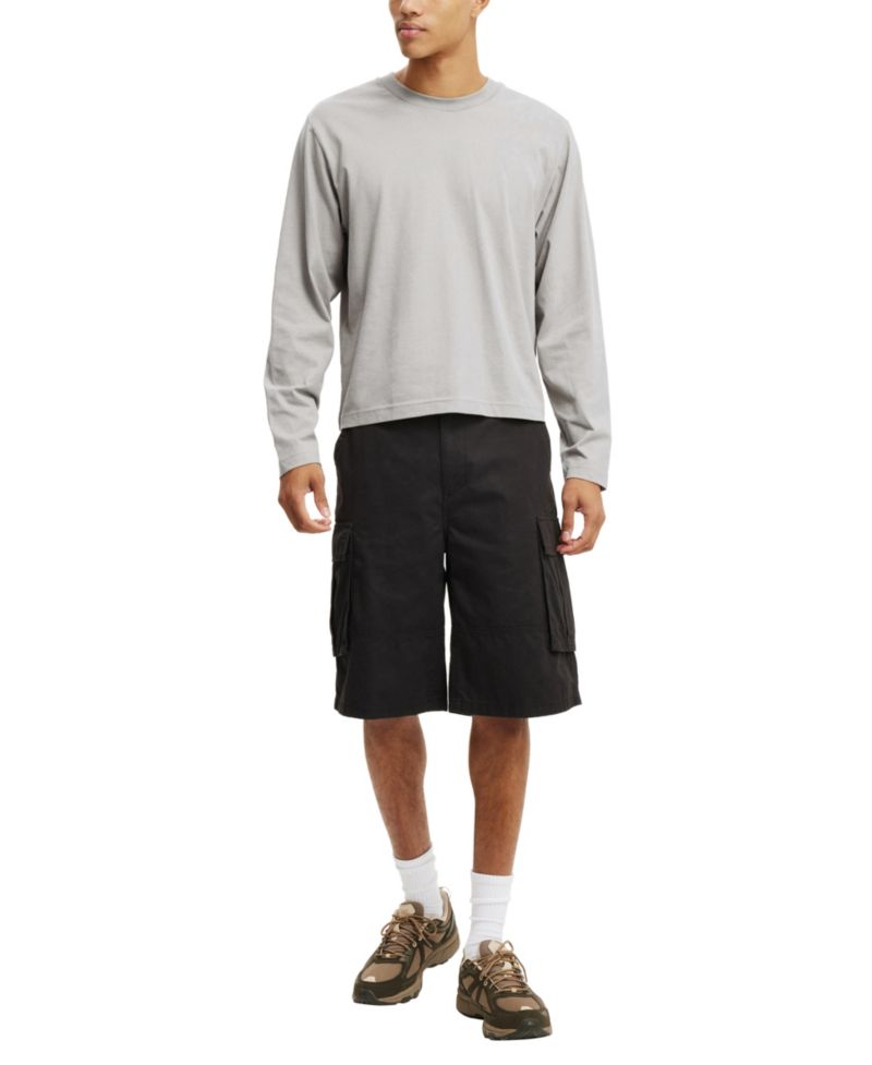 Men's Cropped Fit Long Sleeve T-Shirt