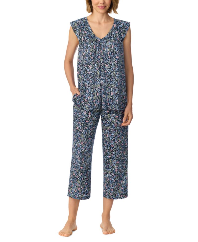 Women's Flutter Raglan Sleeve Top with Cropped Pant V-Neck Pajama Set