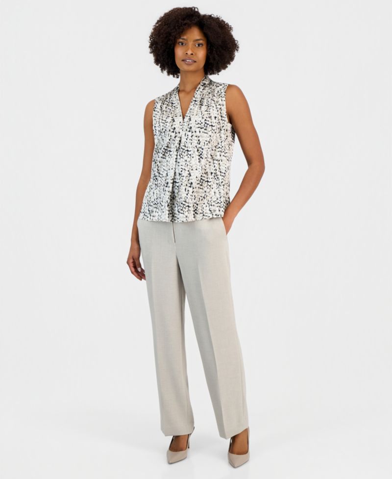 Women's Sleeveless V-Neck Printed Top