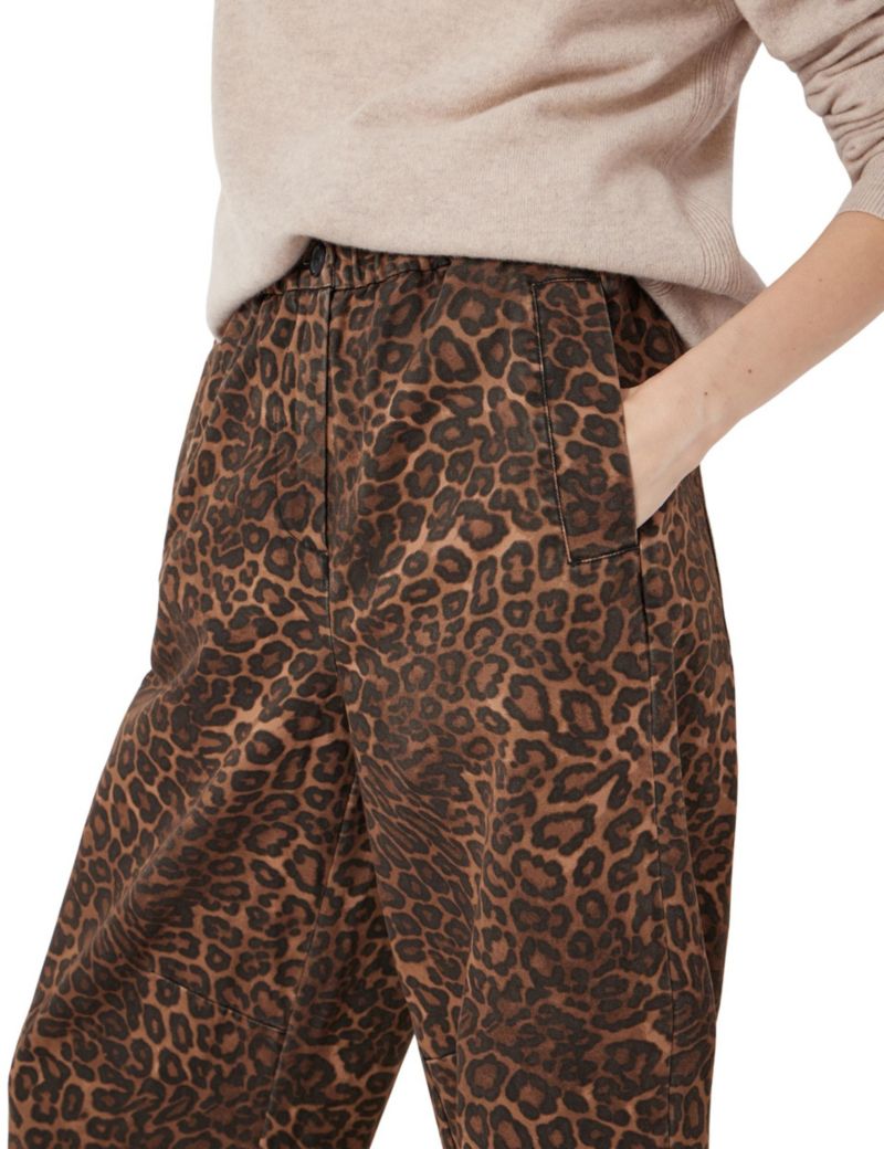 Women's Jack Barrel Leg Pull On Cotton Pants