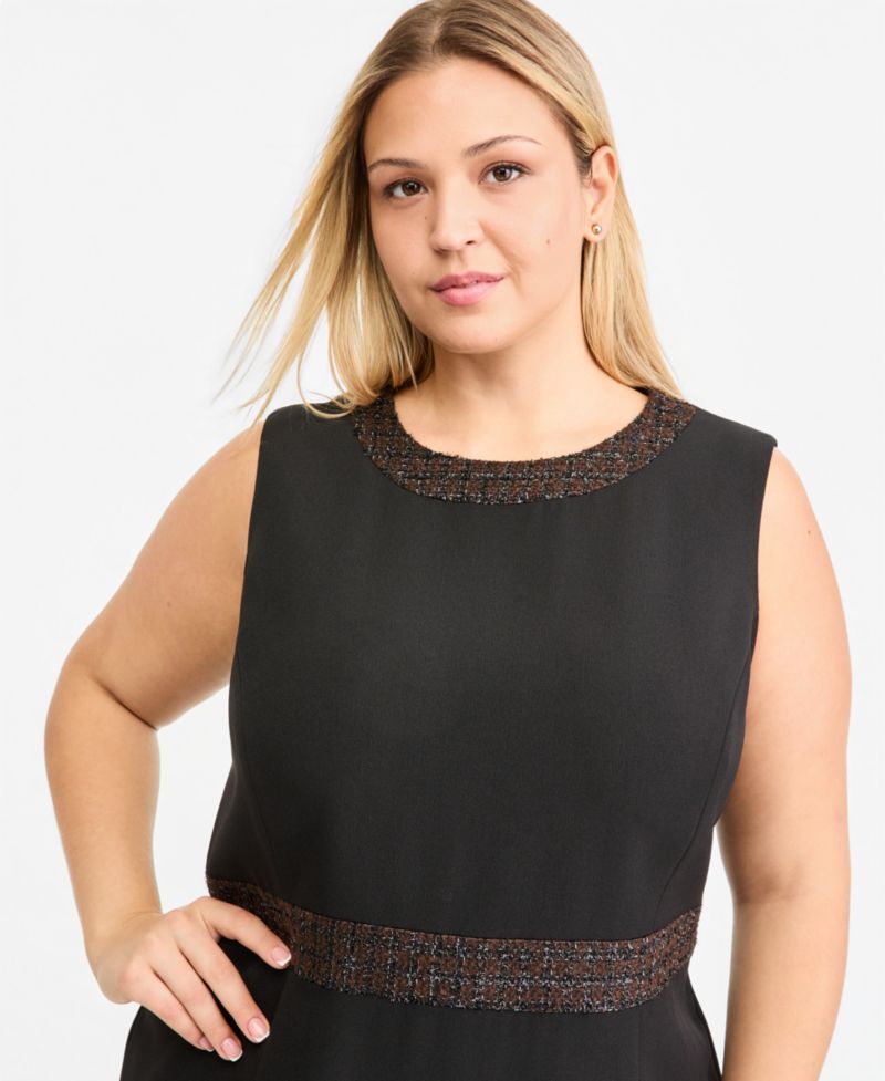Plus Size Sleeveless Sheath Dress