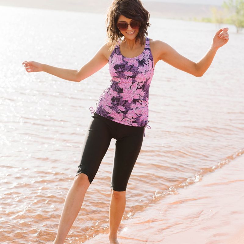 Women's High Waisted Chlorine Resistant Capri Swim Leggings