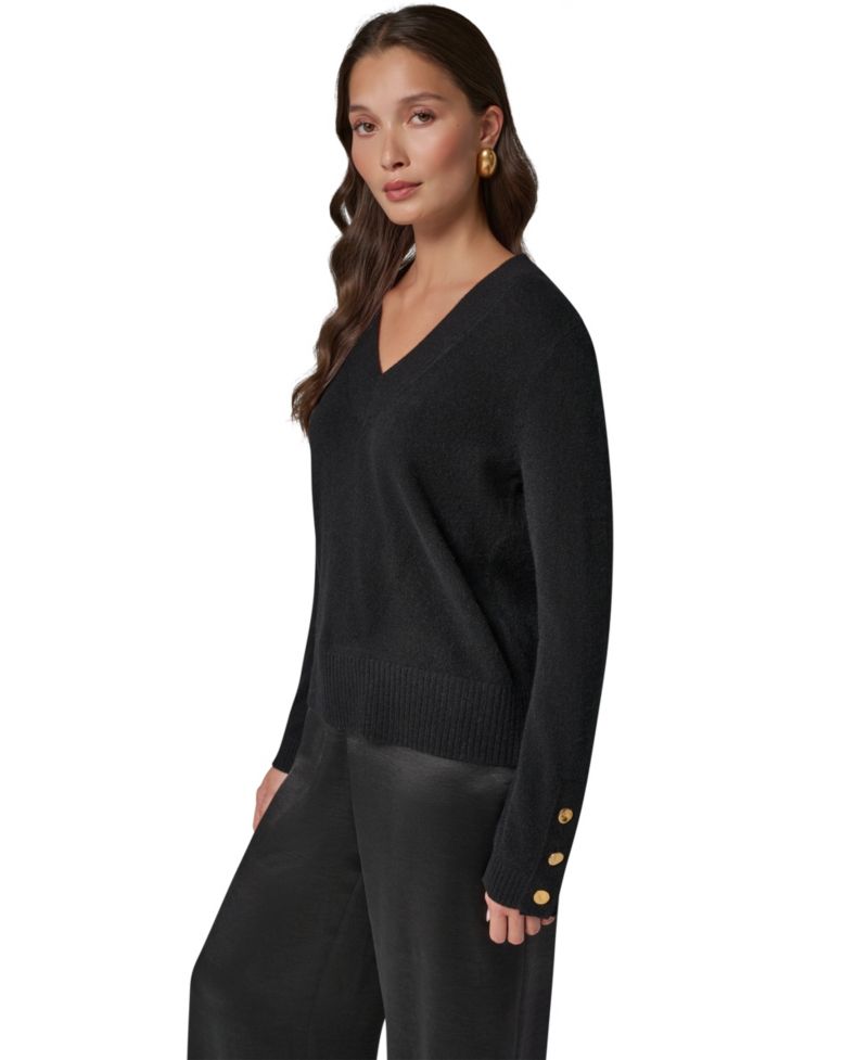 Women's Cashmere Long-Sleeve V-Neck Sweater