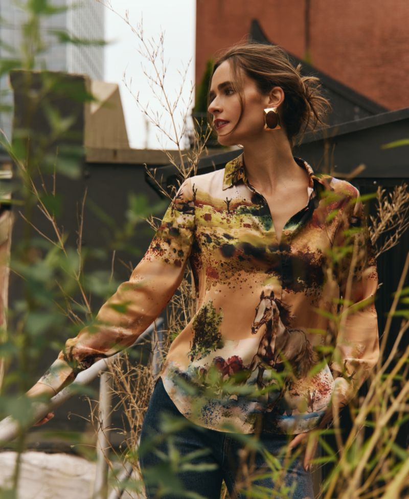 Women's Printed Long-Sleeve Button-Down Blouse