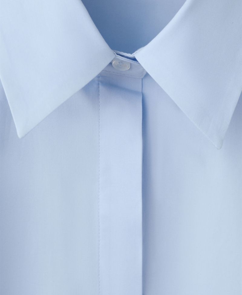 Women's Slim-Fit Poplin Long-Sleeve Button-Down Shirt