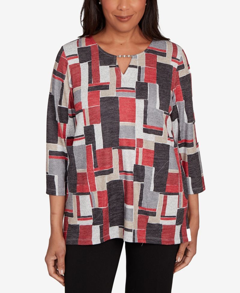 Women's Classic Color Block Split Beaded Neck Top