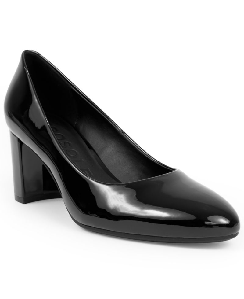 Women's Betsy Pumps