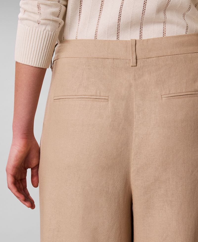 Women's Wide-Leg Pleated Trousers