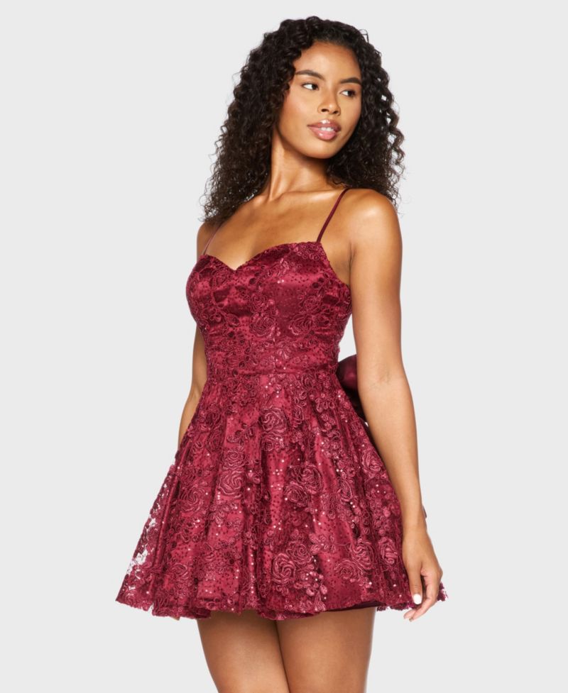 Juniors' Sweetheart Neckline Embroidered Lace Sequin Back Bow Dress