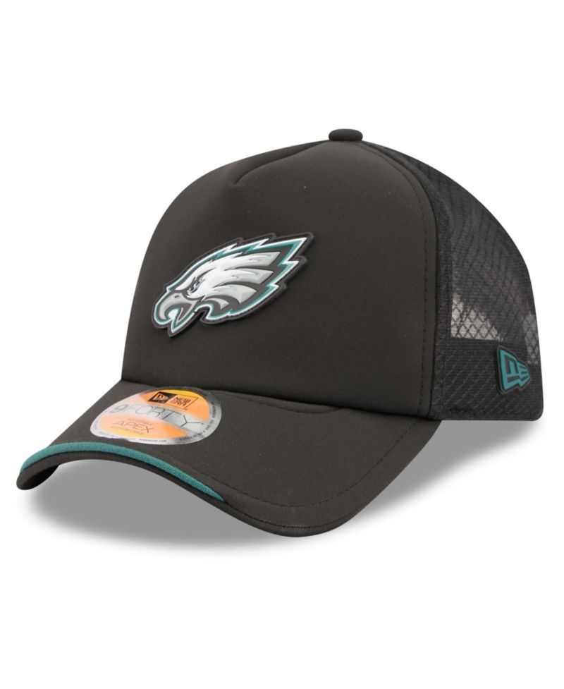 Men's Black Philadelphia Eagles 2026 Sideline Apex 9FORTY Adjustable Trucker Hat