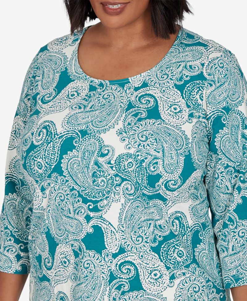 Plus Size Stamped Paisley 3/4-Sleeve Scoop Neck T-Shirt