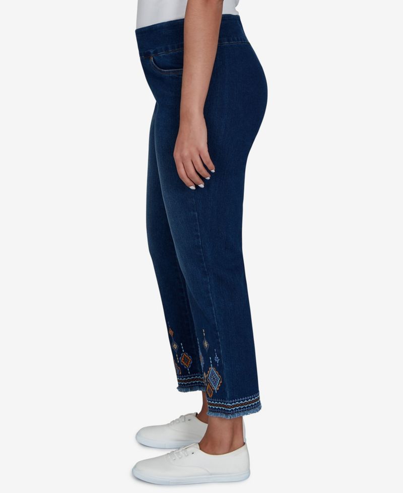 Petite Pull-On Cropped Pants