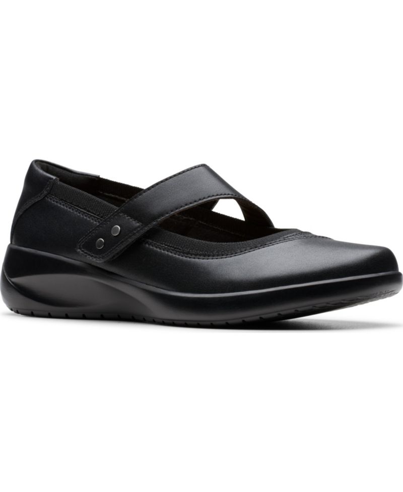 Women's Kaetlyn Jane Round Toe Flats
