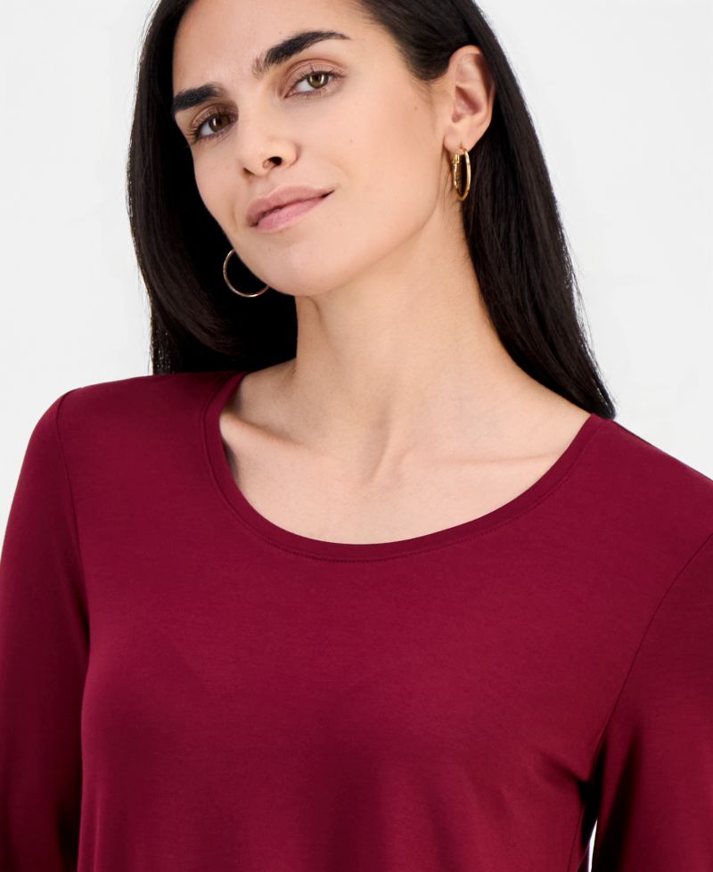 Petite 3/4-Sleeve Scoop Neck Top