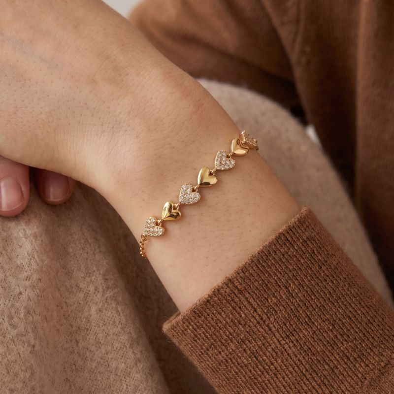 Dainty 14K Gold Plated CZ Pave Heart Stampato Thin Bracelet